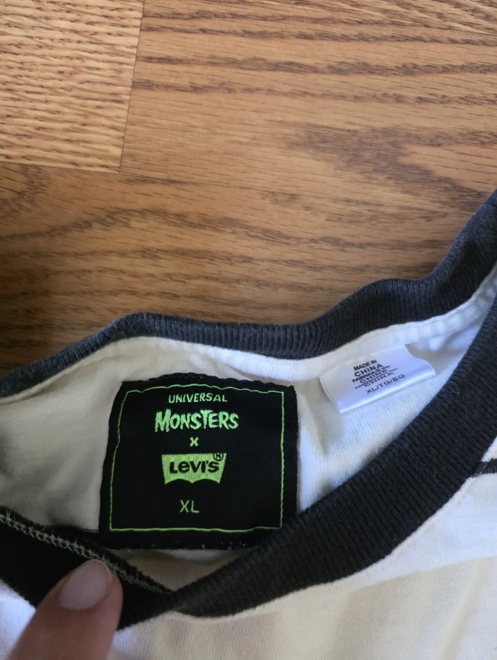 The Mummy Levis Universal Monsters Shirt - Picture 4 of 4